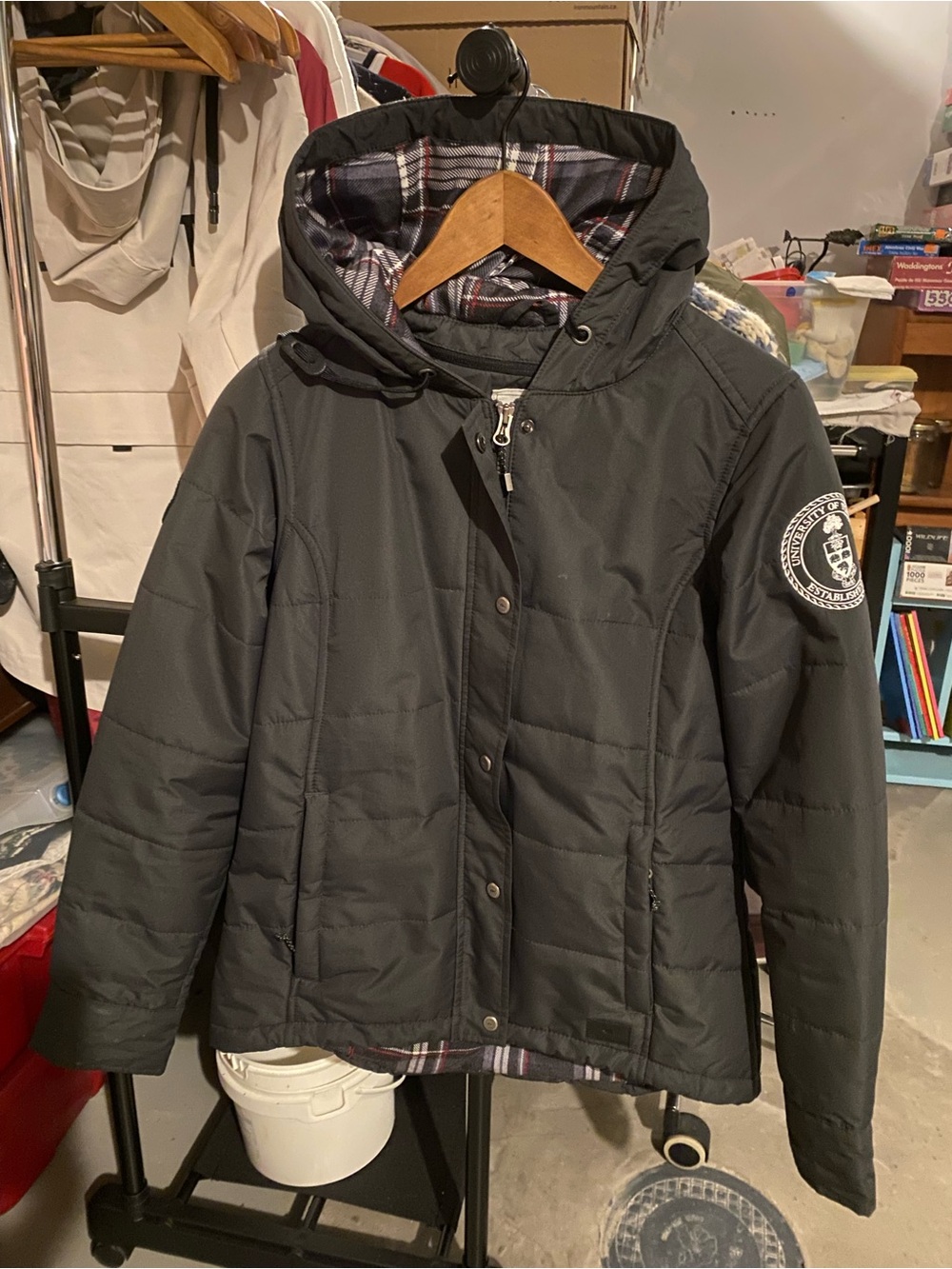 Roots UofT dark grey  Hooded  Jacket with Plaid Lining